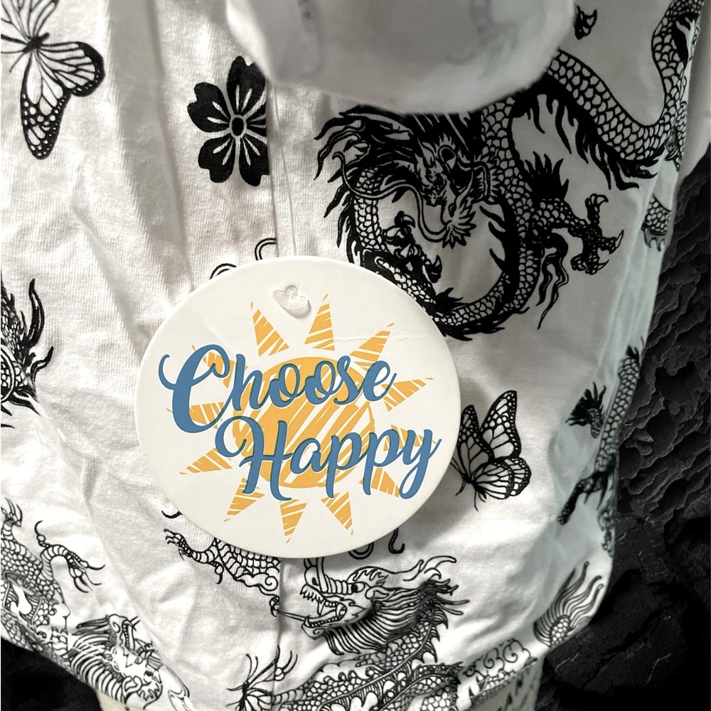 🔥 Dragon cropped shirt 🔥 - Picture 3 of 5